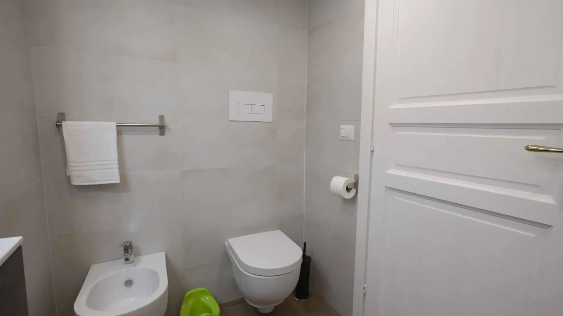 Domus Delia Luxury Apartment Napoli